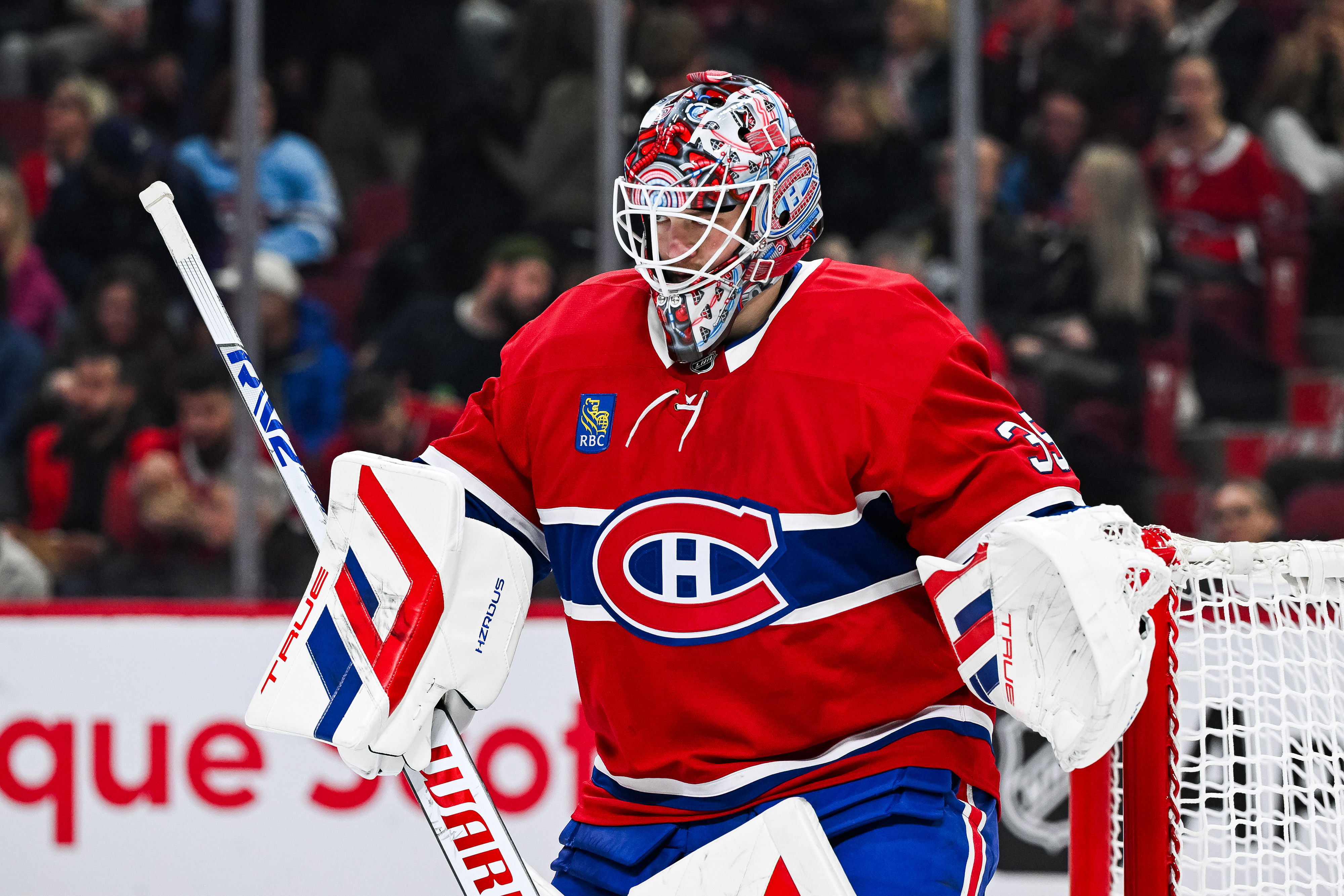 NHL: Carolina Hurricanes at Montreal Canadiens - Source: Imagn